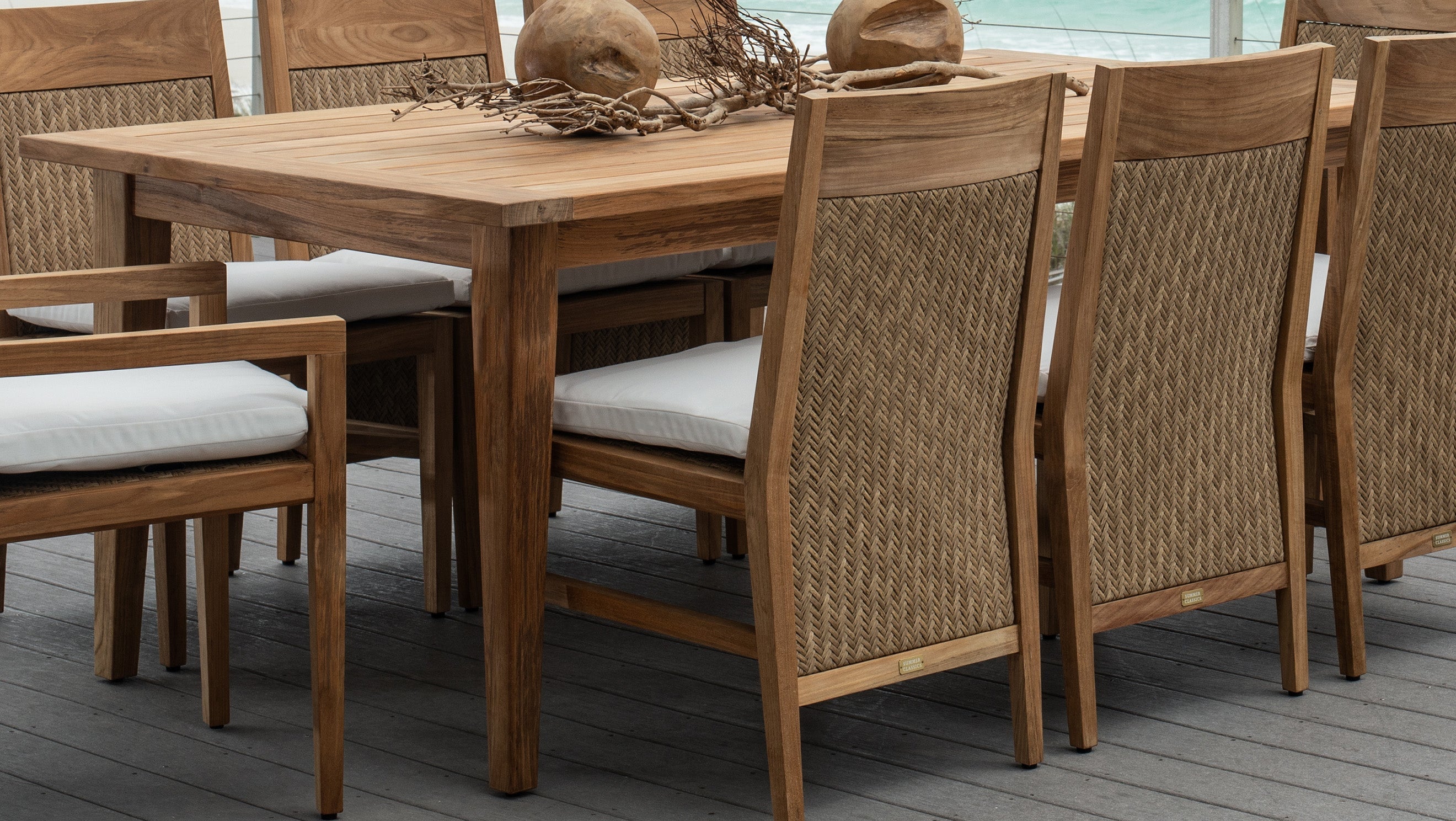 Outdoor Dining Tables