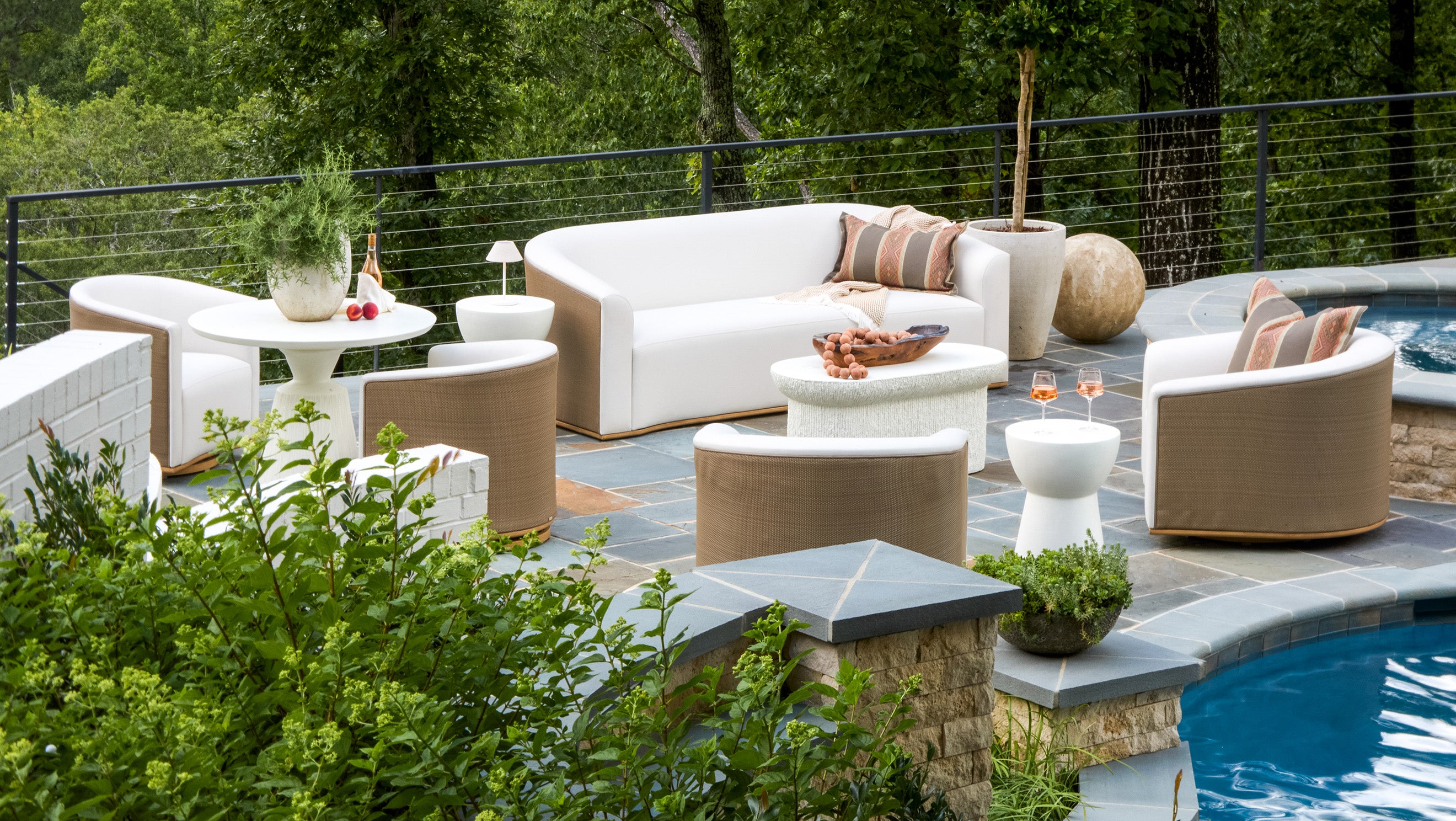 coastal bermuda rustic polo vinyl weave lounge dining mountain brook landscape 30 5 1 1 5b509c14 af40 4e65 b493 ce1da324f90b