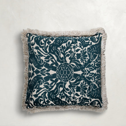 reef-ivory-plush-fringe-wj-100225