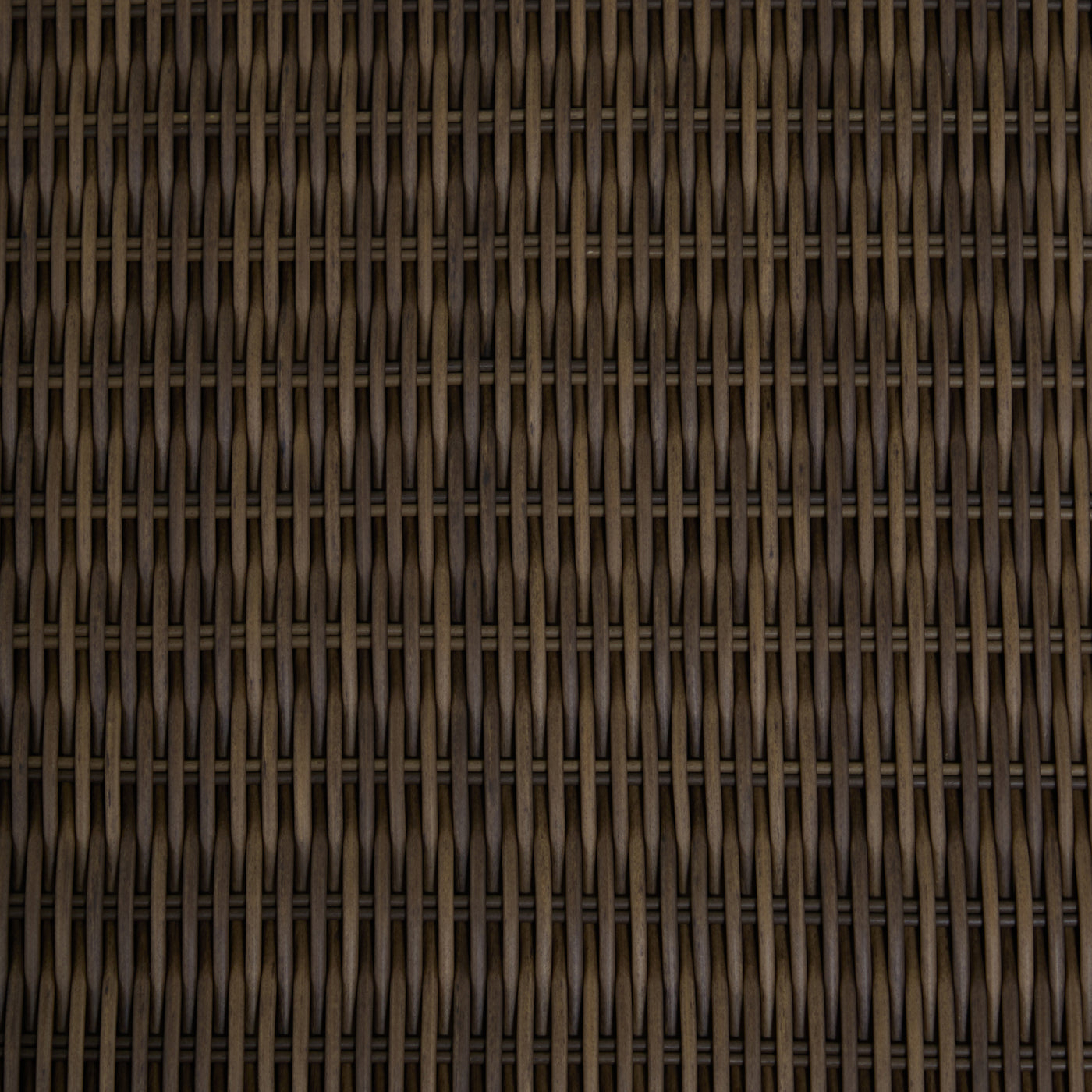 153082