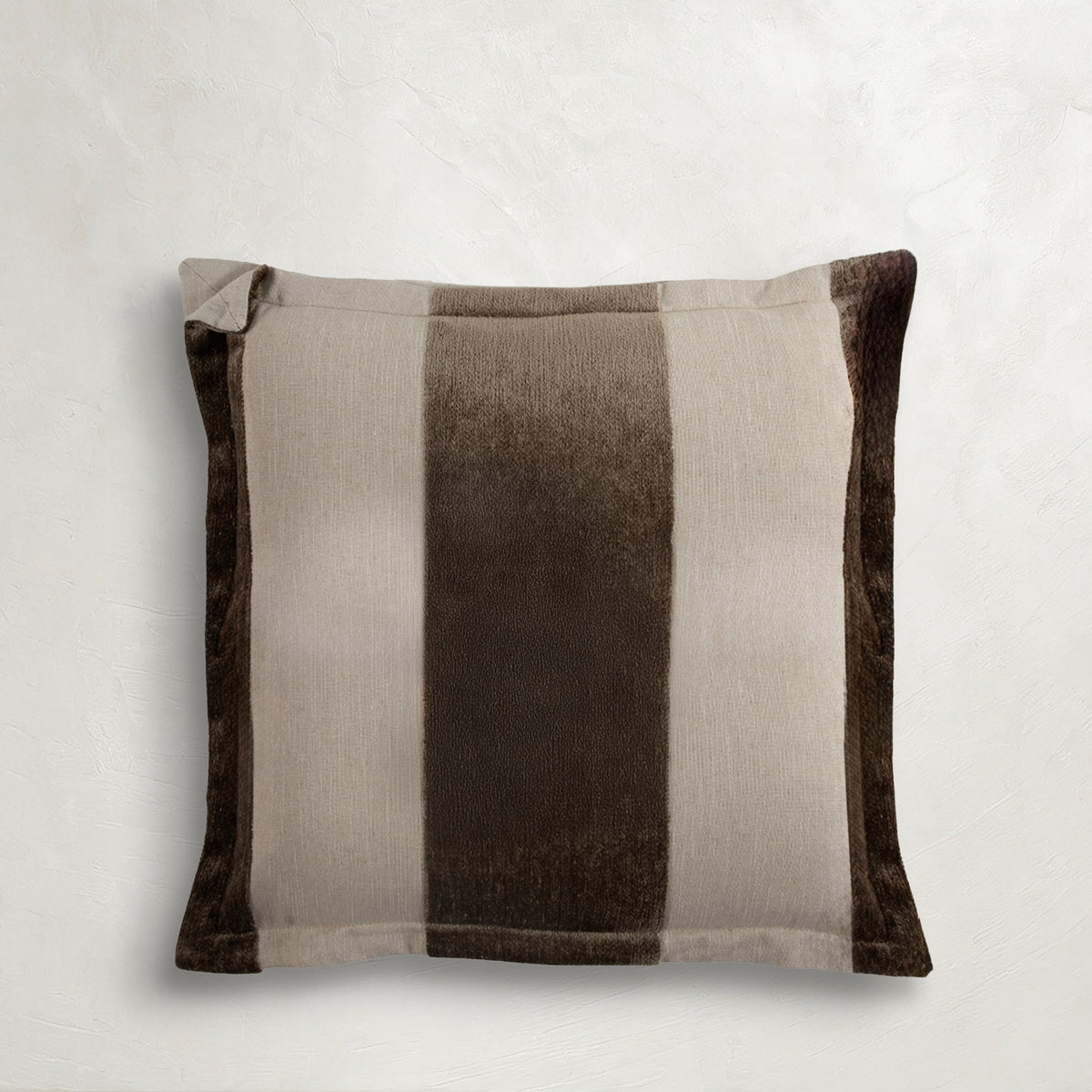 taupe-wj-100422