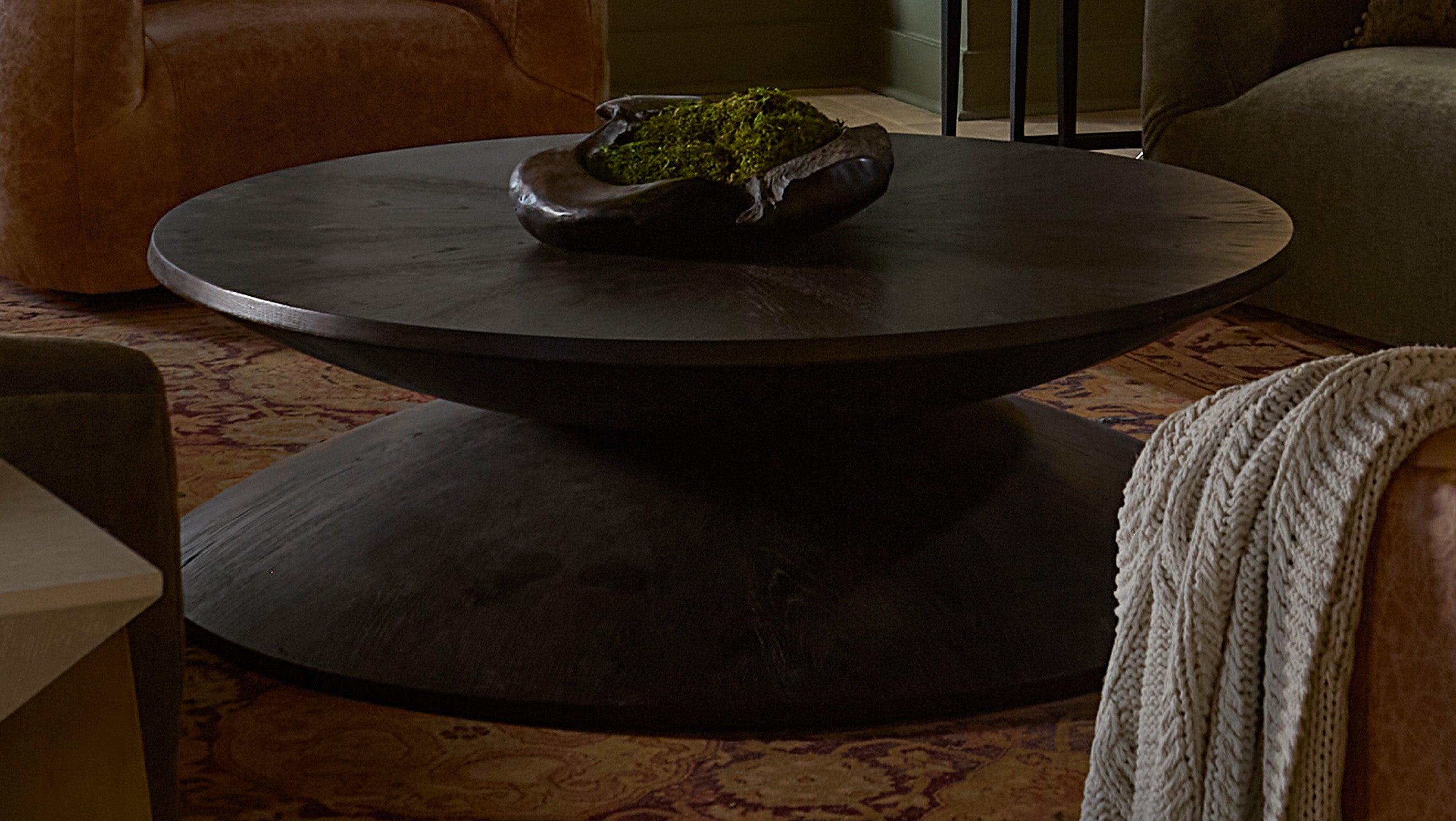 GW: Elegant Upscale Luxury Coffee Tables, Artisan Quality