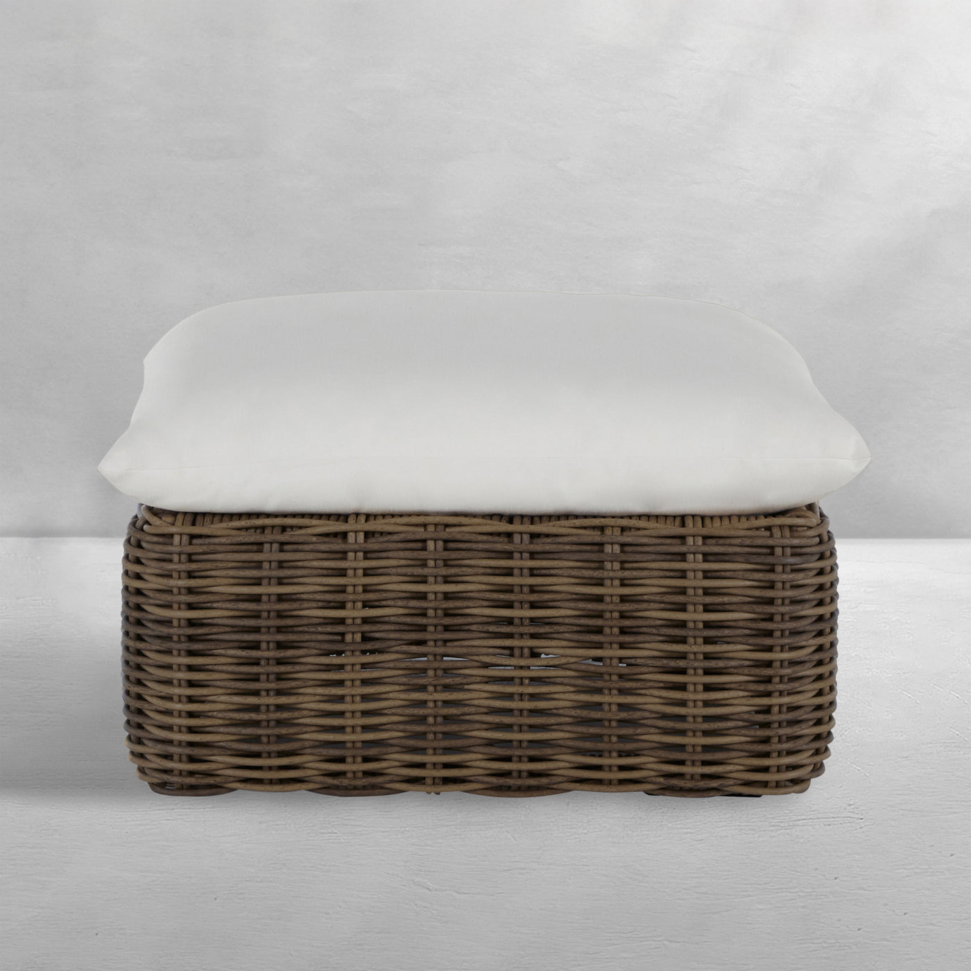 QS Montecito Resin Wicker Ottoman, Raffia with Linen Snow Cushions