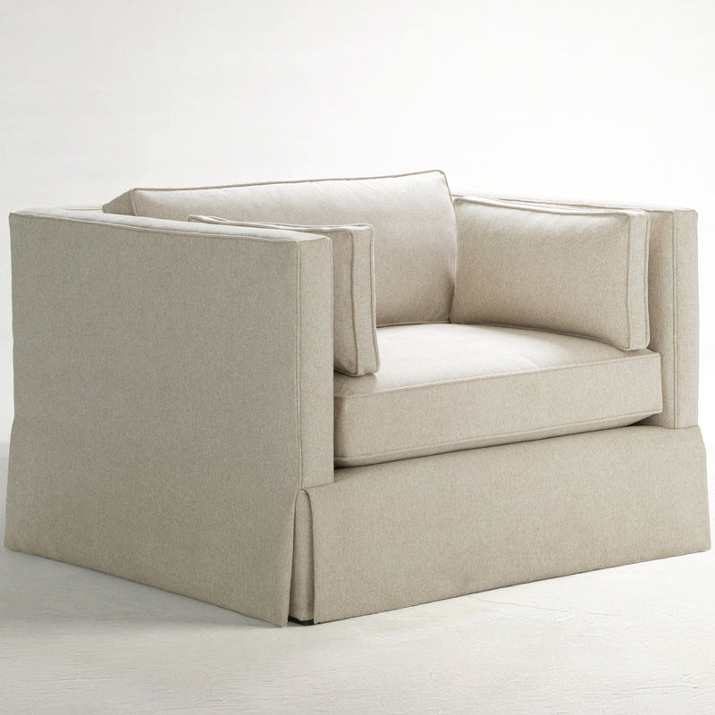 Grand Swivel Chair