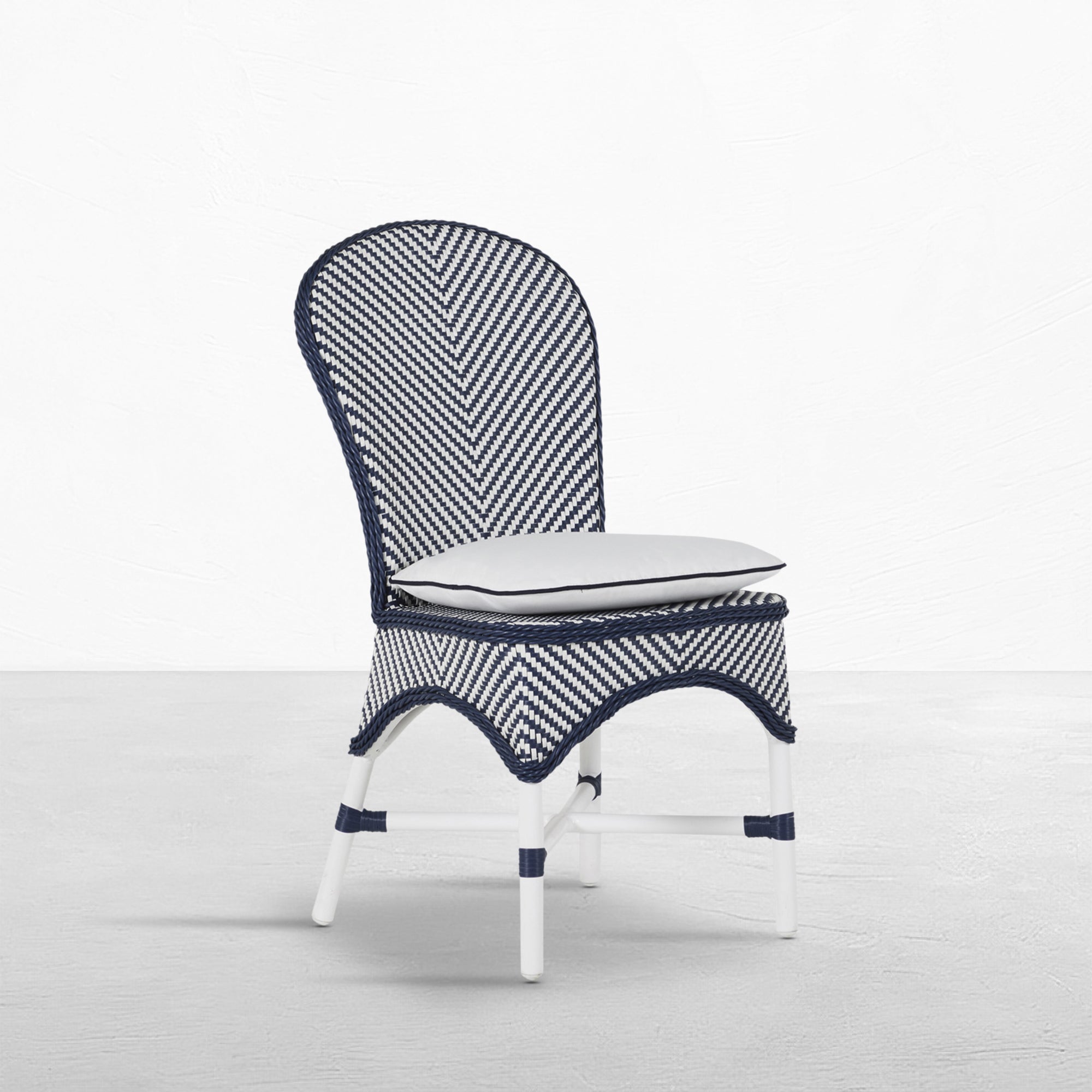 Savoy N-Dura Resin Wicker Outdoor Side Chair - Thumbnail 2