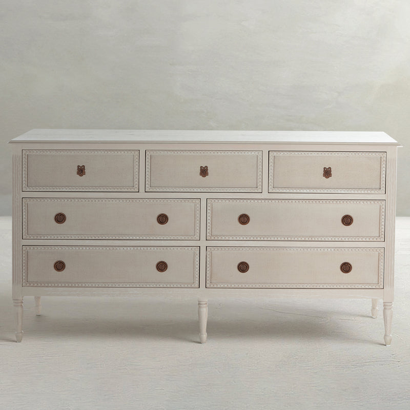 Caroline Dresser