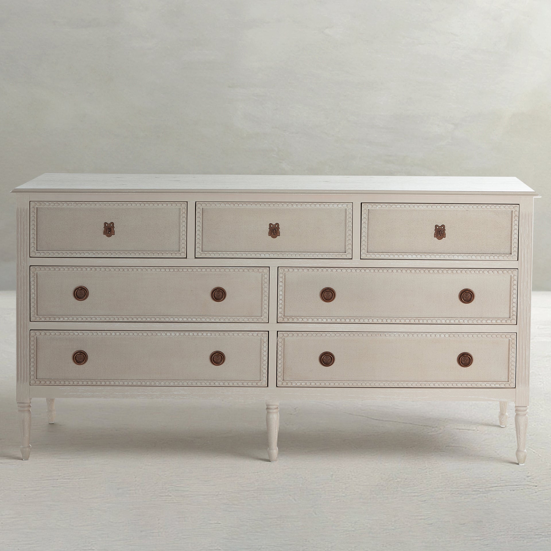 Caroline Dresser
