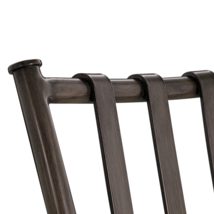 423731